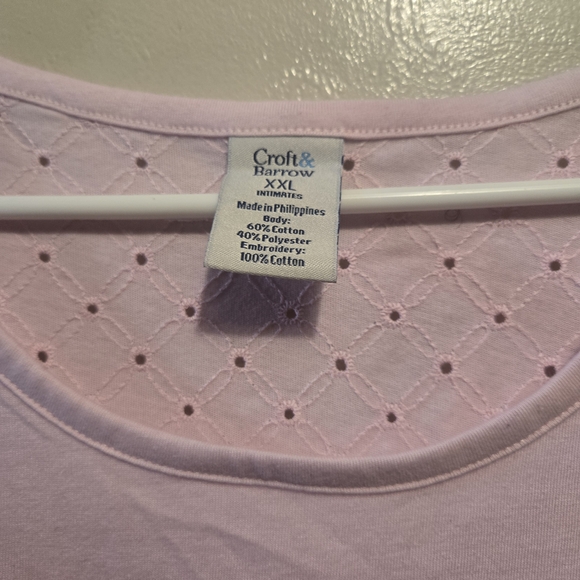 Pink Women's Top - Picture 3 of 4